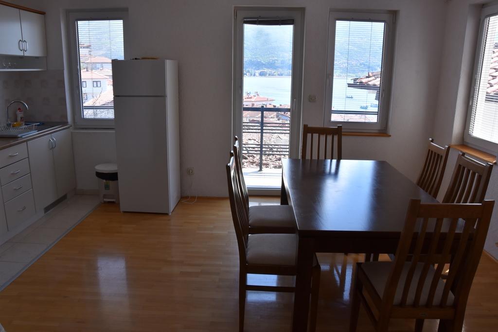 Apartment And Studio Damjan Ohrid Exterior foto
